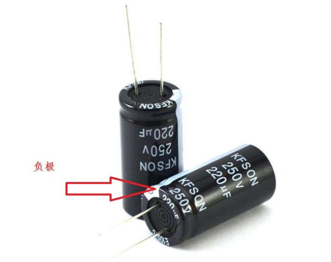 「NIPPON CHEMI-CON」電解電容極性接錯會爆炸，如何避免？